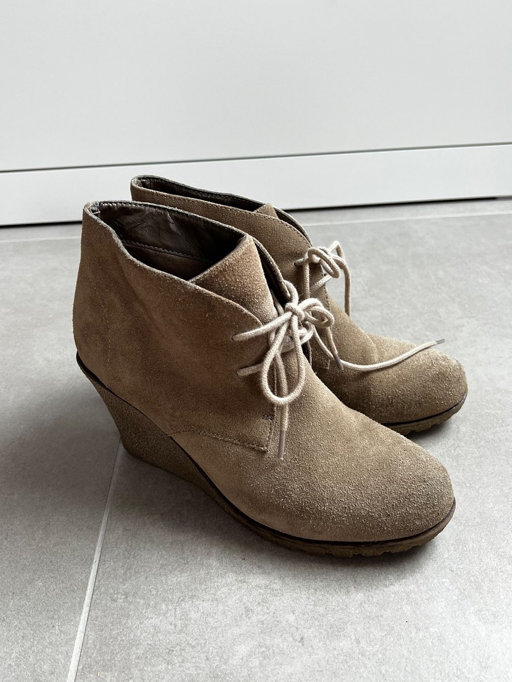 Scarpe da donna: Stiefeletten Leder beige Grösse 38 – Usato da Zürich venduto da nat_5h5q 1