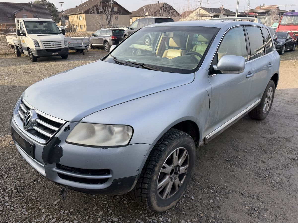 VW Autos: VW Touareg 3.2 Benzin – Gebraucht aus Oberönz von Xyz90