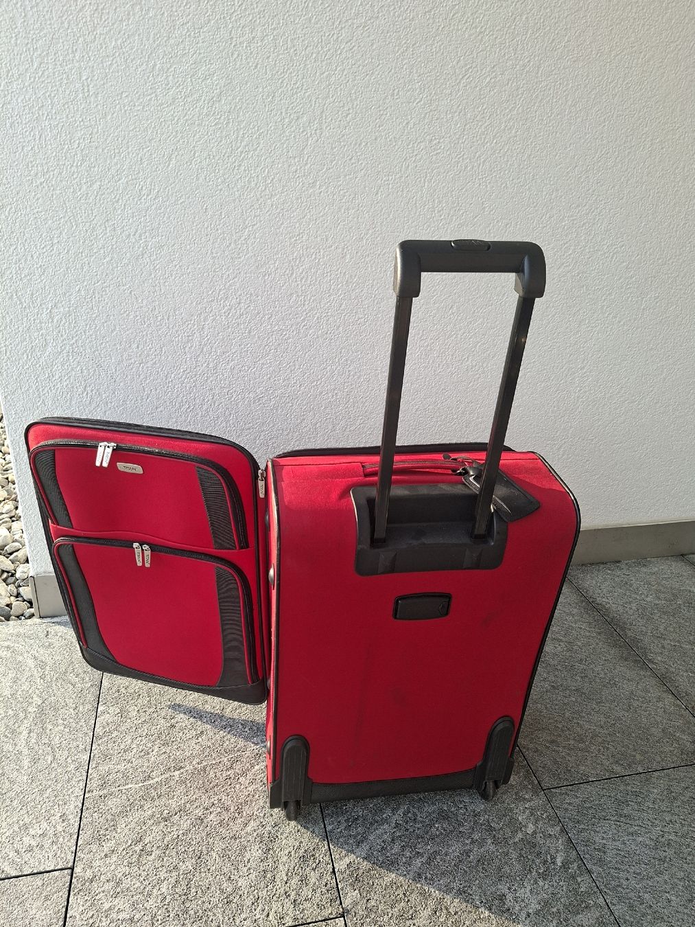 Valises de voyage: Koffer, Farbe Rot, guter Zustand – D'occasion à Sempach par let_bvl5 3