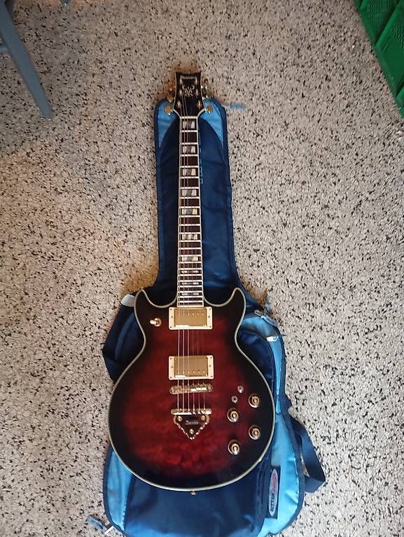 Ibanez Strumenti musicali: Ibanez electric guitar – Usato da Basel venduto da Petergunn