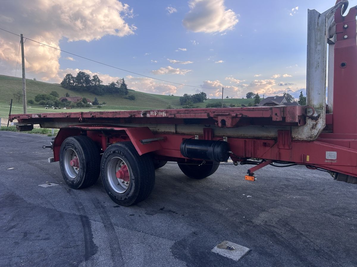Conteneurs de construction: Pritsche zu Hackengerät – D'occasion à Fahrni par vario415 2