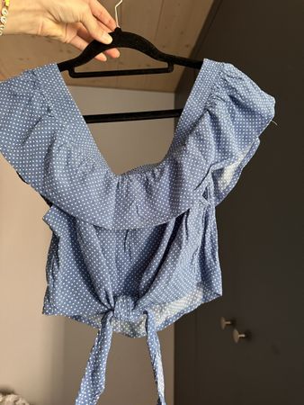 Off-Shoulder Top Tally