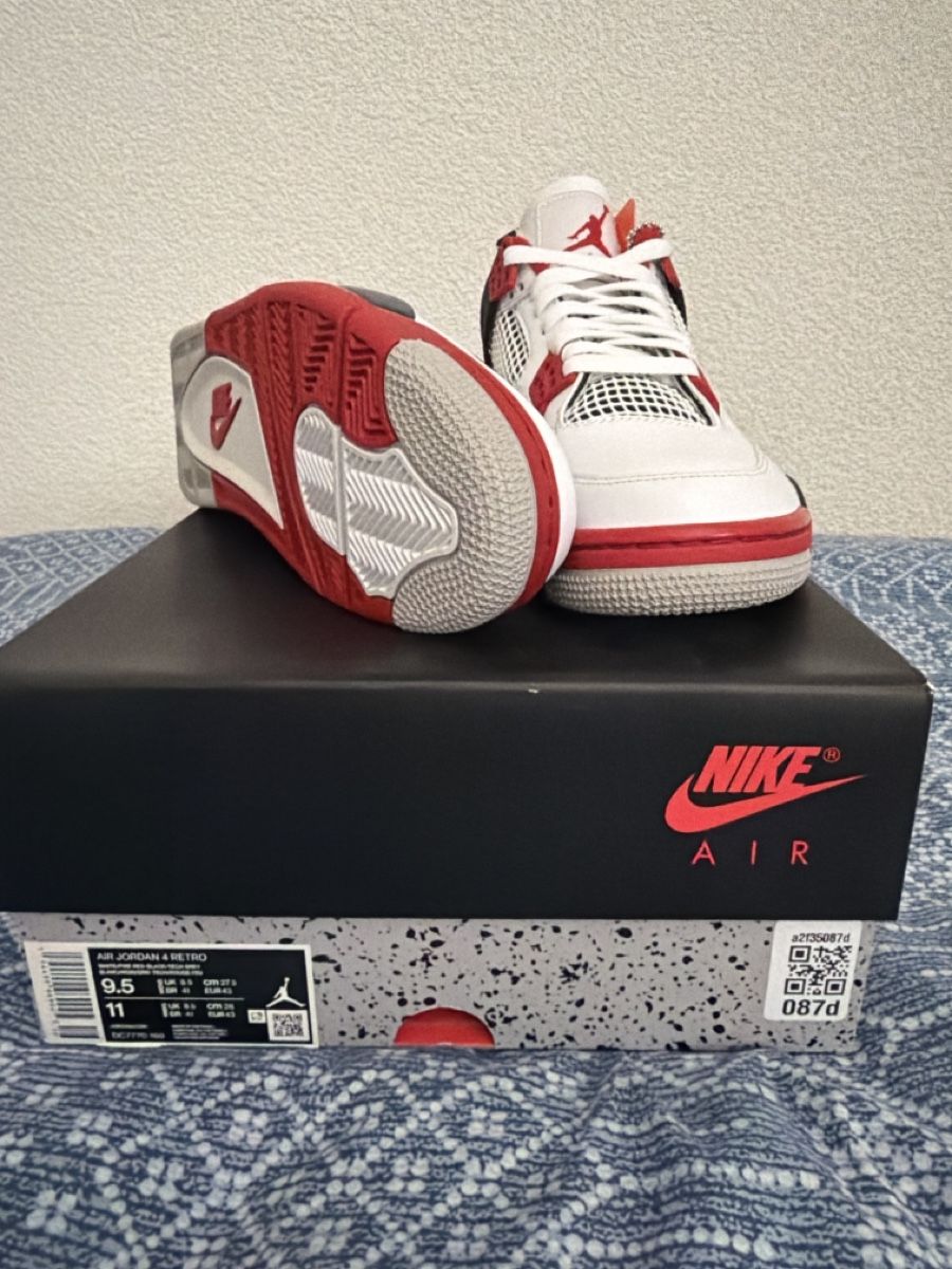 Jordan Herrenschuhe: Air Jordan 4 fire red 2020 – Neu und originalverpackt aus Collombey von mel_wyb8