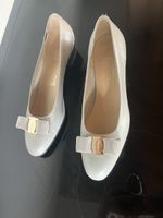 Zeitloser Ferragamo Slipper 38