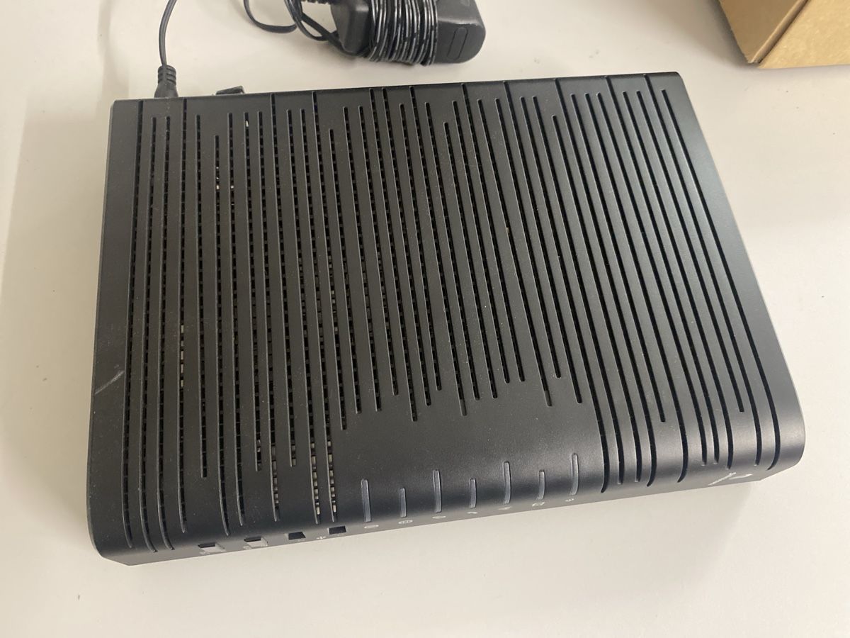 Swisscom Modems & Router: Swisscom Centro Business 2 – Gebraucht aus Hauenstein von chri_kl