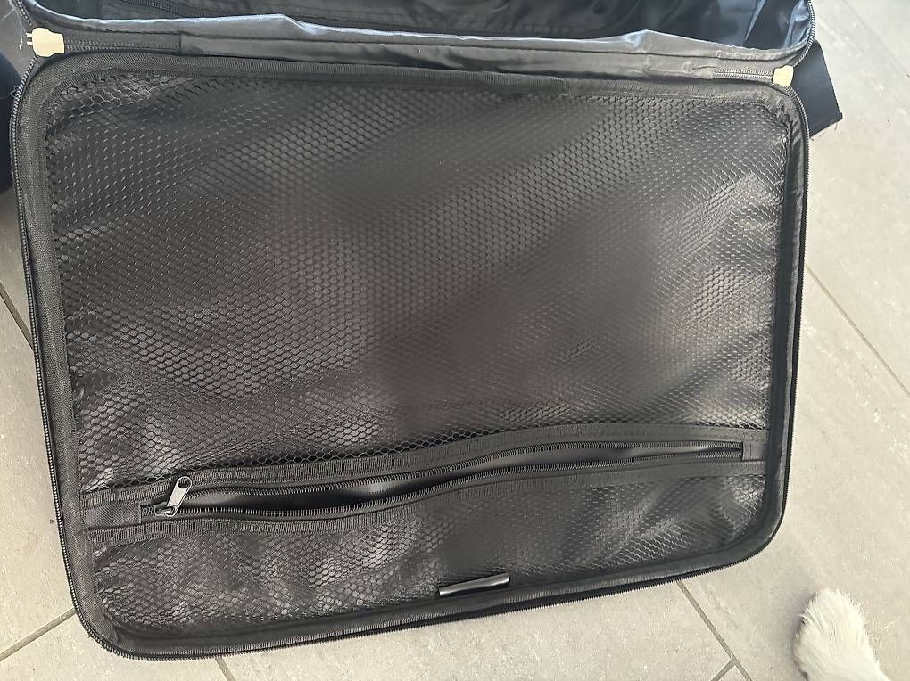 Valigie: Kleiner Koffer – Usato da Zofingen venduto da Zysset_M 2