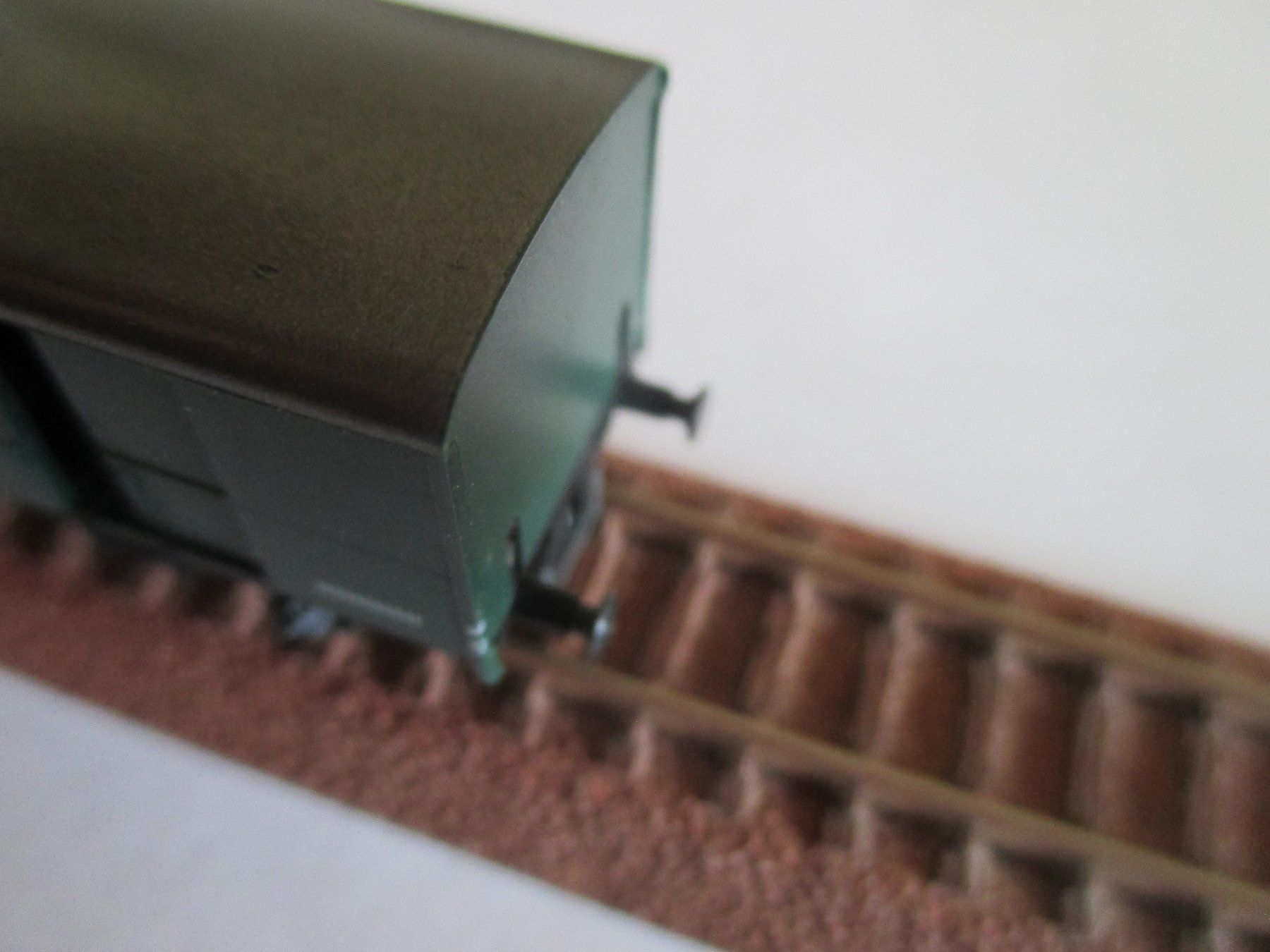 Arnold Modellini di ferrovie: Arnold Spur N DB Postwagen Gepäckwagen – Usato da Breitenbach venduto da anti11 2