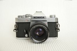 Konica Autoreflex T3