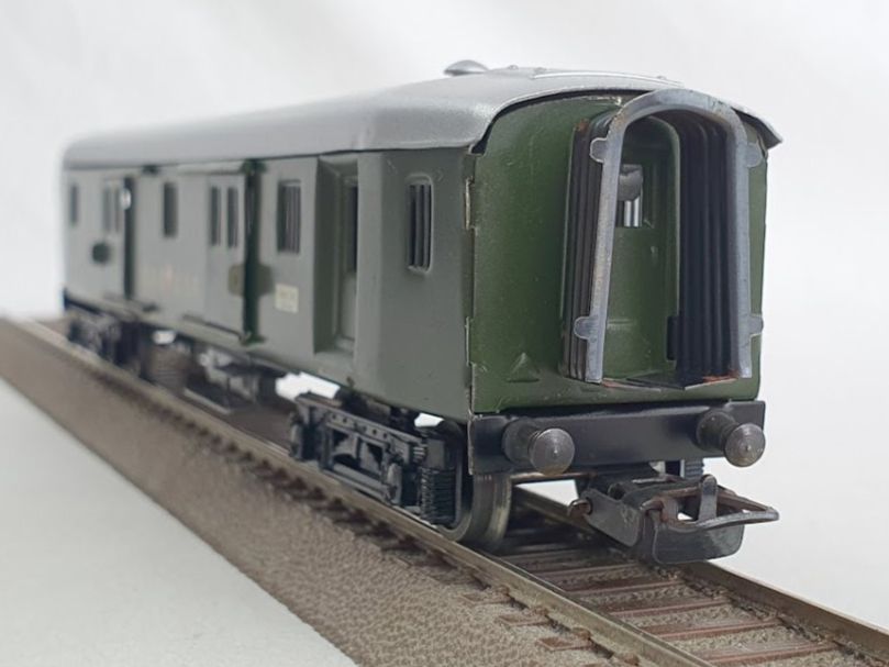 Märklin Modellini di ferrovie: 4017 SBB Leichtschnellzug-Gepäckwagen, Version: 1960 – Usato da Seon venduto da voAllBah 4
