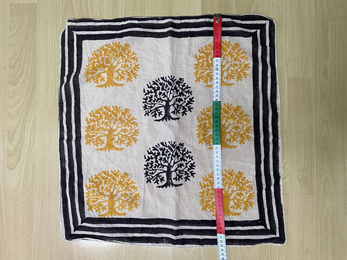 Foulards & écharpes: Nicki Tuch Baum Baumwolle Halstuch – Neuf (Voir description) à Buochs par H16 7