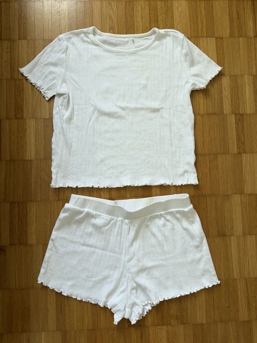Negligees & Pigiami: Pyjama Set Weiss Kurz Grösse S Sinsay – Usato da Jona venduto da Good_luck_