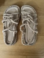 H&M sandals 38