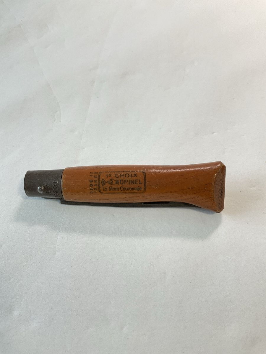 Opinel Couteaux de poche: Ancien couteau opinel, Numéro 7  – D'occasion à Malleray par Robot12 1