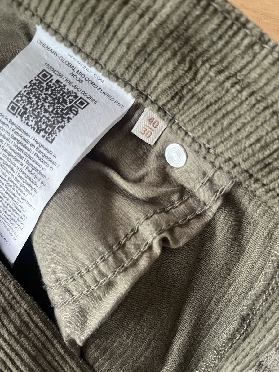 Only Pantalons: Cordhose  – D'occasion à St. Gallen par elli18 4