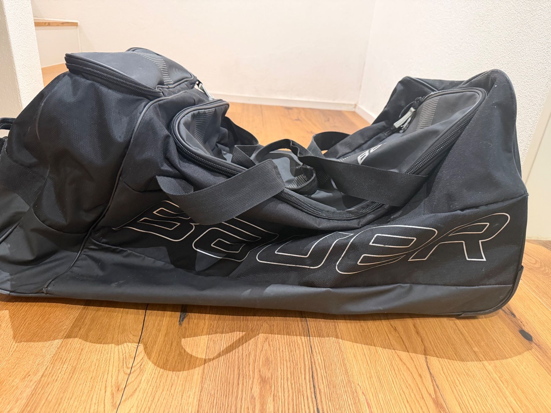 Bauer Borse & Zaini: Eishockey Tasche – Usato da Arni AG venduto da Hrit 1