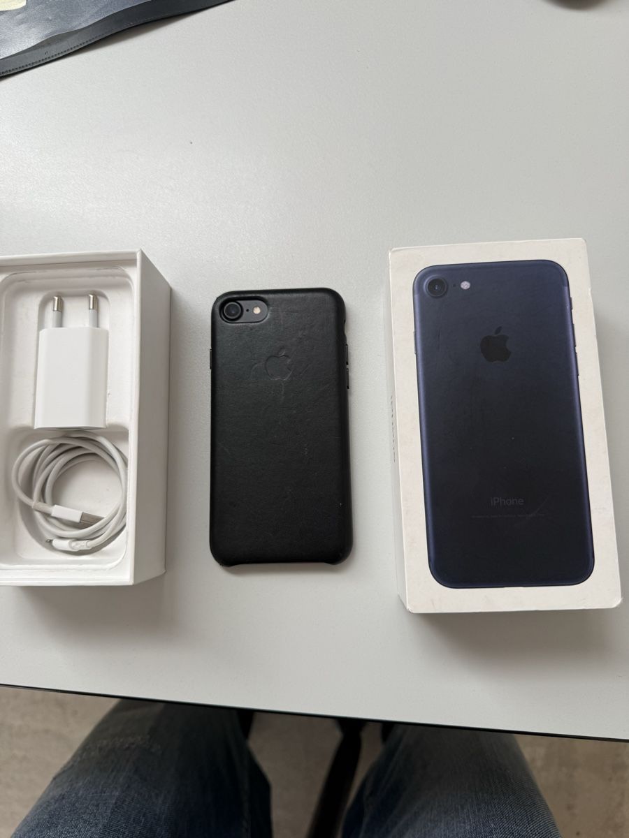 Apple Telefoni cellulari / Smartphones: iPhone 7 – Usato da Luzern venduto da per_mxf5 1
