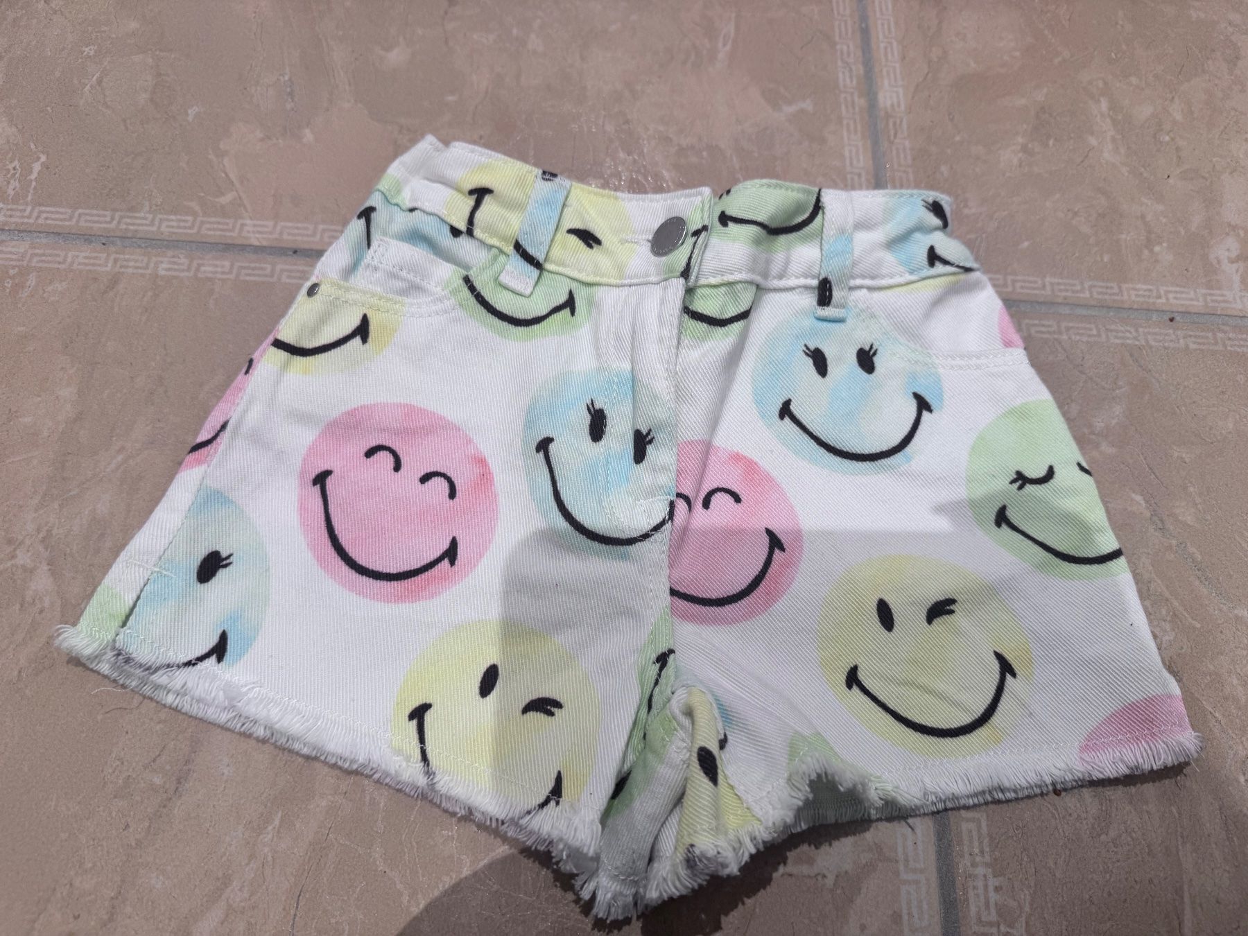 Hosen: NEXT NWT coolste Shorts, 6J 116 – Gebraucht aus Klingnau von Markus14