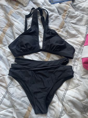 Bikini schwarz Grösse S 