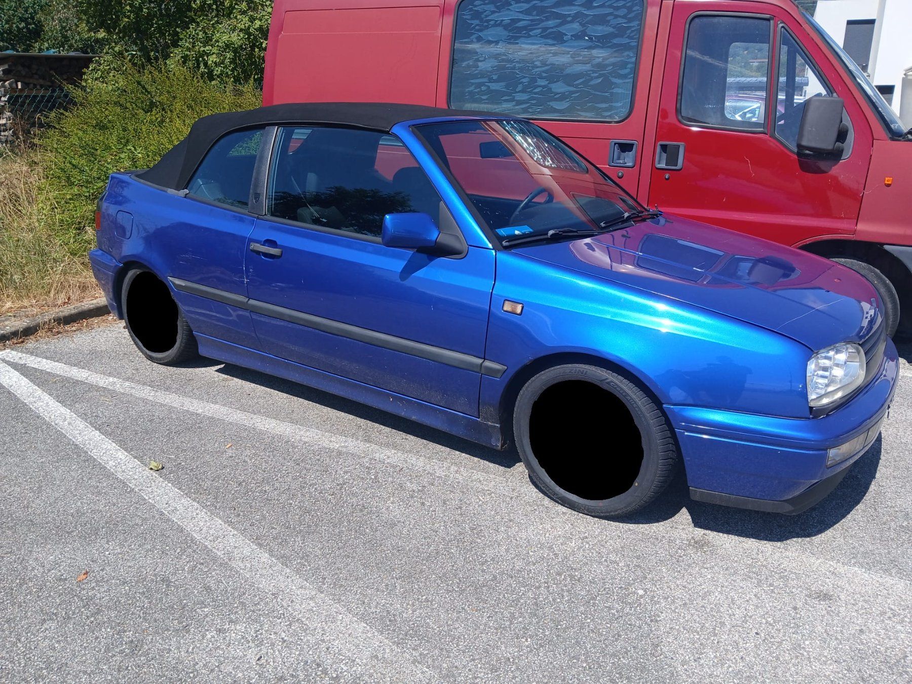 VW Automobili: VW Golf 3 2000 Pink Floyd Cabriolet – Difettoso da Meyrin venduto da npdc92 1