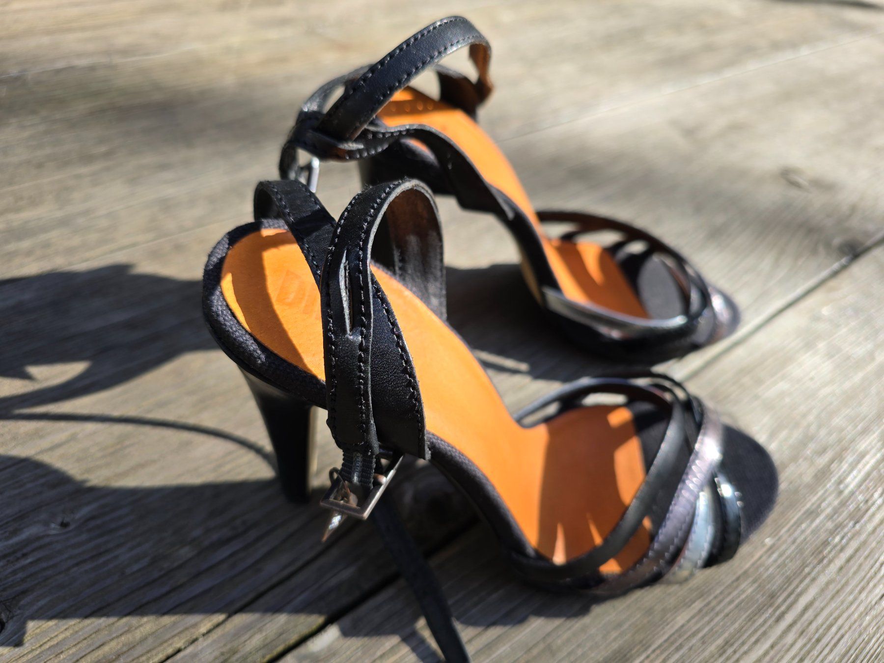 Diesel Damenschuhe: DIESEL: High-Heels schwarz (39) – Neu (gemäss Beschreibung) aus Romanshorn von Rachacha