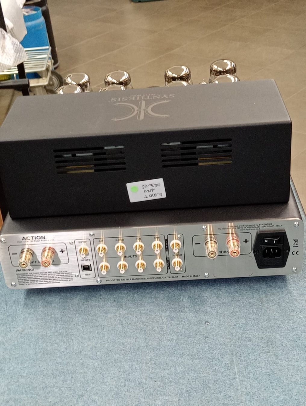 Amplificatori: Synthesis Audio A100 Titan – Nuovo e nell'imballaggio originale da St-Cergue venduto da per_6cx5 8