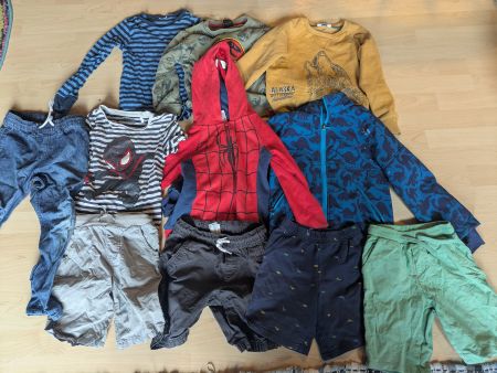 Kleider Paket 116