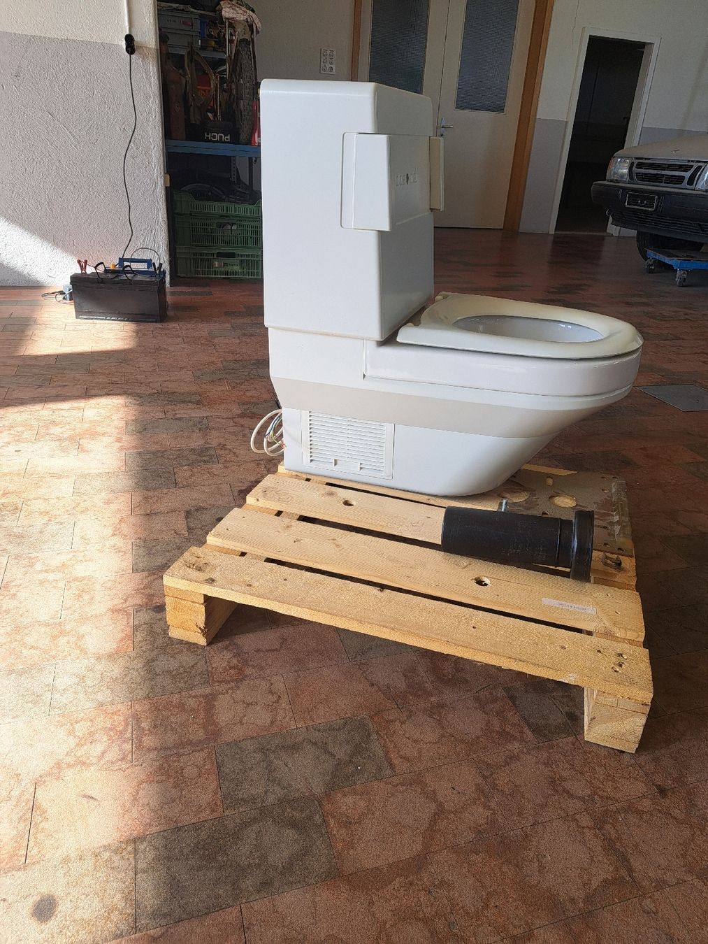WC: Dusch WC " Closomat" Wand – Usato da Seengen venduto da Allshop1 2