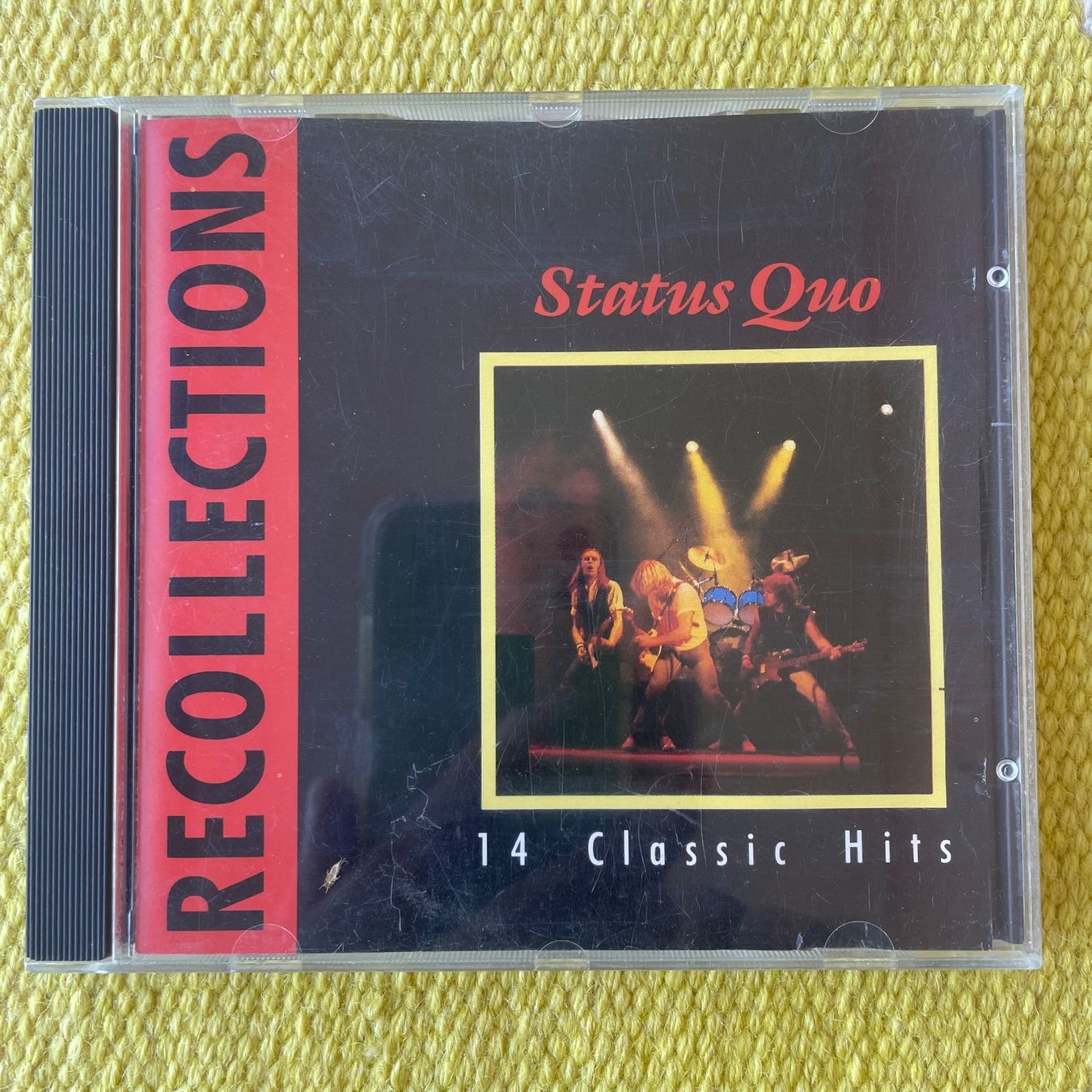 CD: STATUS QUO-14 CLASSIC HITS – Usato da Rorschacherberg venduto da CD-Roli