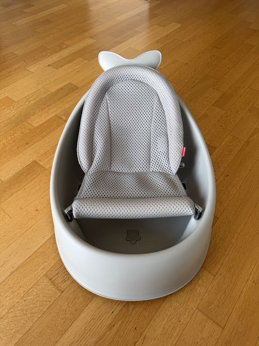 Baignoires: Babywanne sehr gut erhalten – D'occasion à Gossau SG par Makijali 1