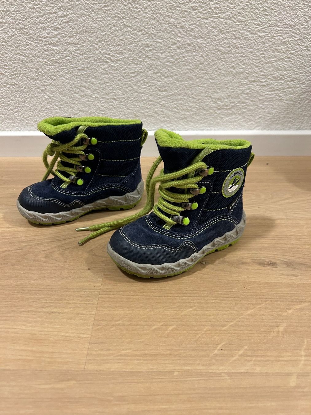 Superfit Scarpe per ragazzi: Superfit Gore-tex Winterschuhe – Usato da St. Gallen venduto da Kiwi023 1