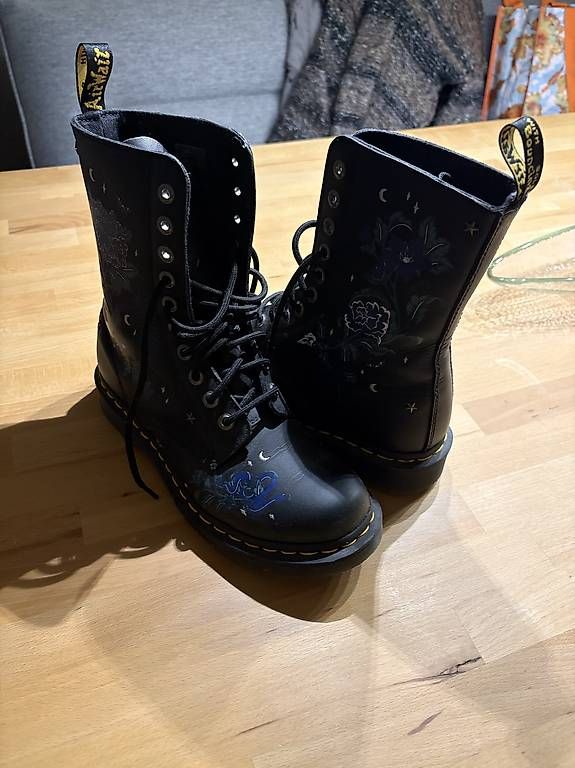 Scarpe da donna: Dr. Martens Schnürstiefelette – Nuovo e nell'imballaggio originale da Biel/Bienne venduto da Mausezahn8 2