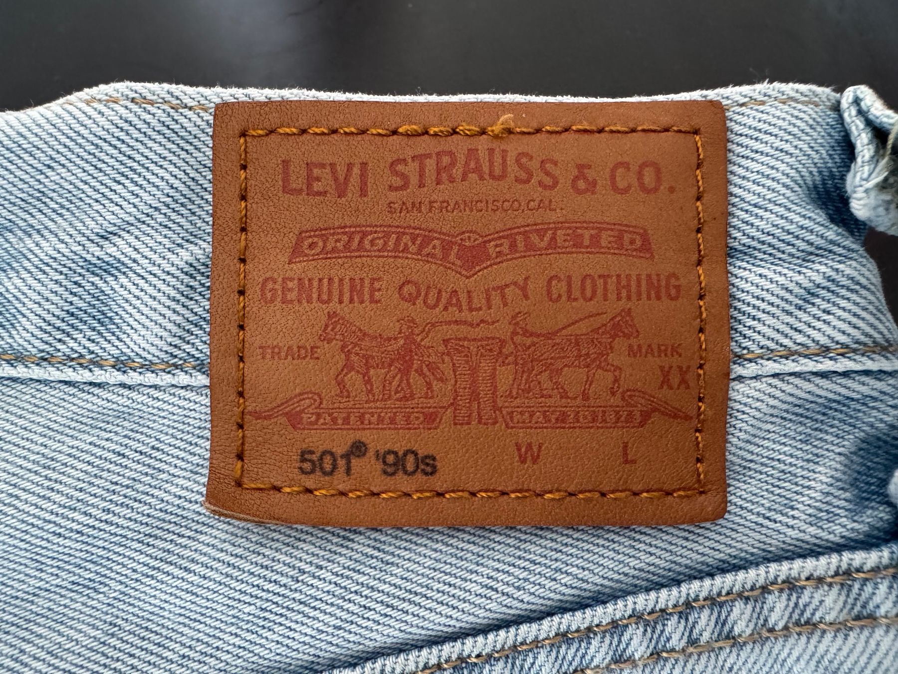 Levi's Jeans: Jeans Levi’s 501 – Usato da Chiasso venduto da vav_l9h2 2