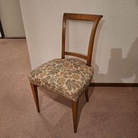 Schöner, nostalgische Stuhl,  Holzlehne