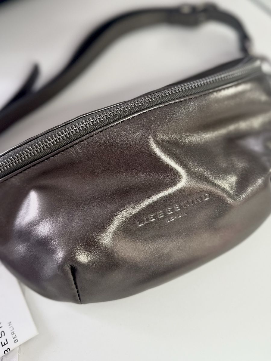 Taschen für Damen: Liebeskind Bauchtasche Neu – Neu (gemäss Beschreibung) aus Uetikon am See von jael_87 1