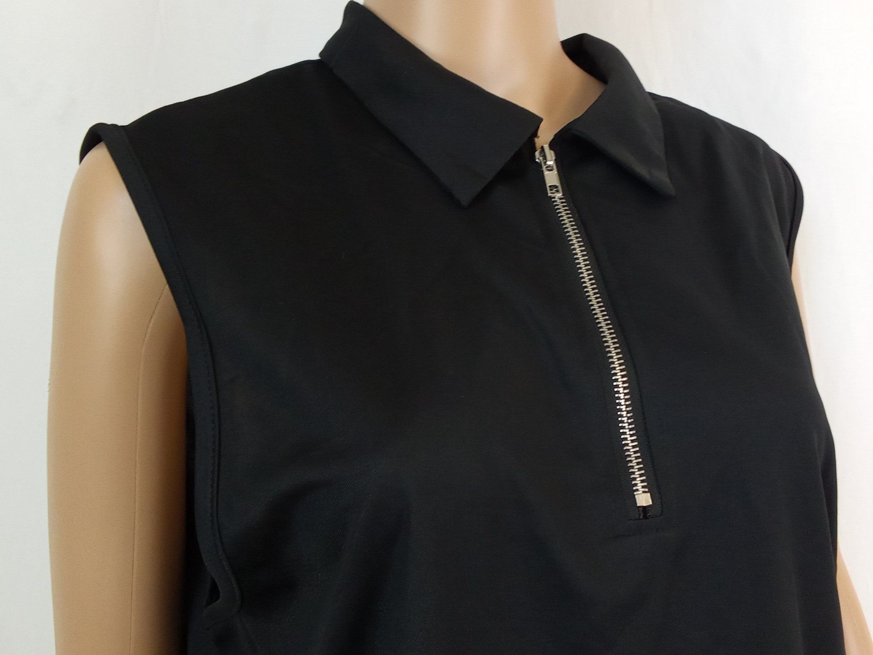 Shein Camicette: Schwarze ärmellose Bluse in Gr. L – Usato da Pratteln venduto da Restwert_Pratteln