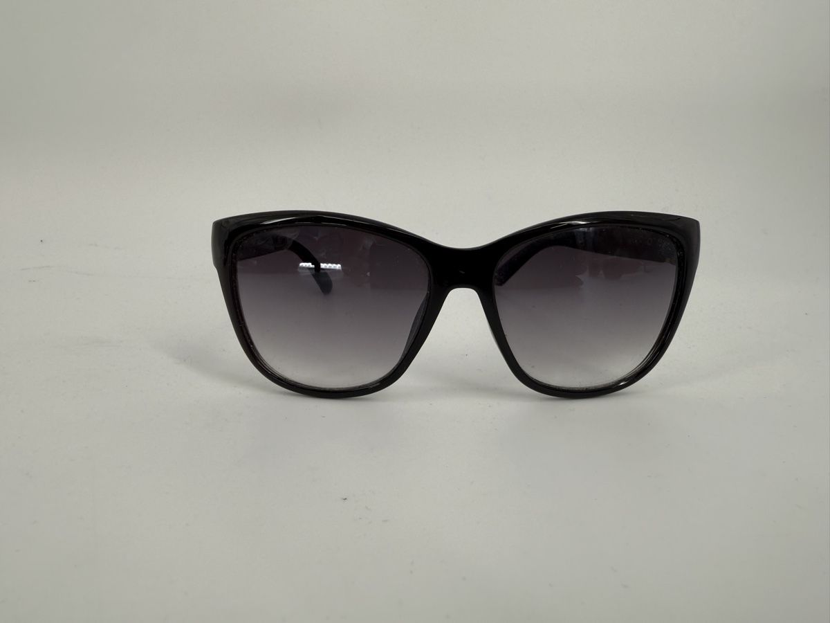 Occhiali & Lenti: Damen Sonnenbrille  – Usato da Auenstein venduto da moin.