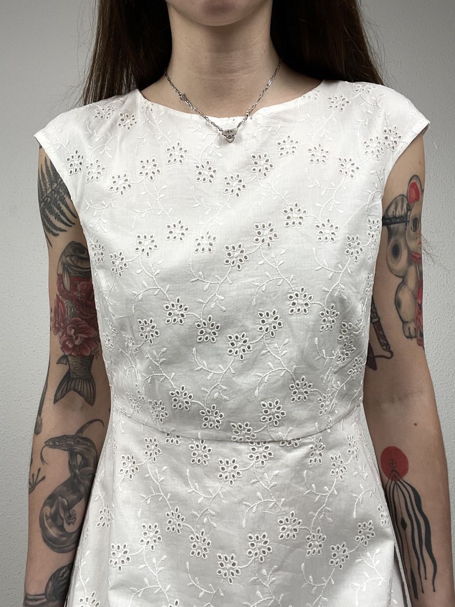 Max Mara Vestiti: MaxMara Studio Maxi Dress, Size 36, White – Usato da Knonau venduto da Grapesvintage 1