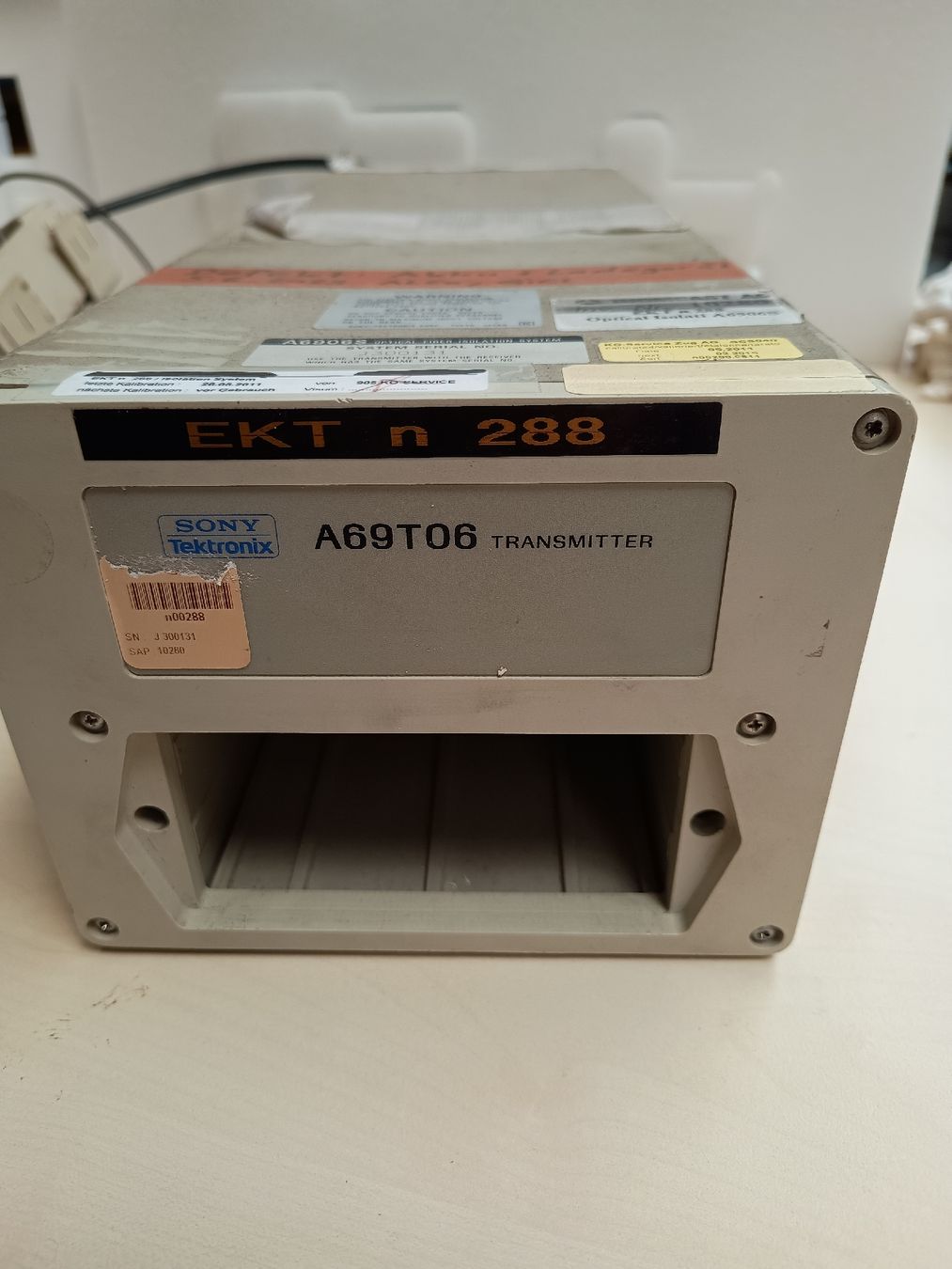 Stromzufuhr: Sony / Tektronix A69T06 Transmitter A6906S, defekt – Defekt aus Döttingen von Schlei 1