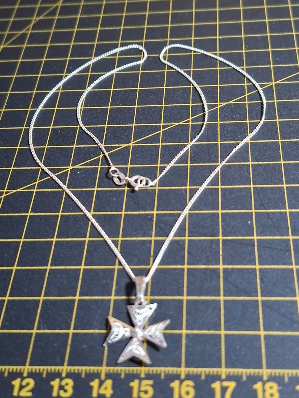 Catenine: Kette mit Anhänger S 925 – Usato da Zwieselberg venduto da Halifaxmendusli 9