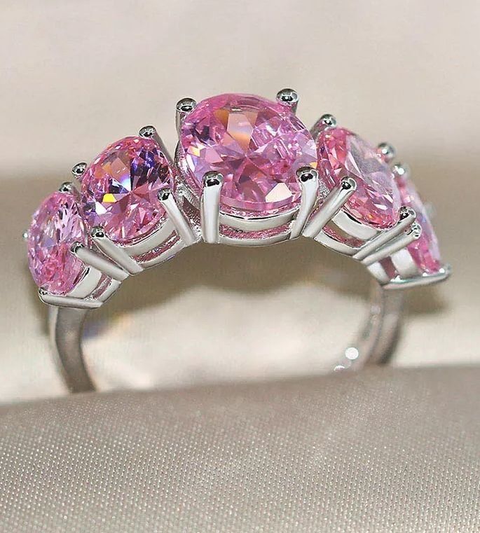 Anelli: Stilvoller Ring mit rosa Topas, 925 versilbert, Gr. 7 – Nuovo (secondo la descrizione) da Grenchen venduto da maretop 1