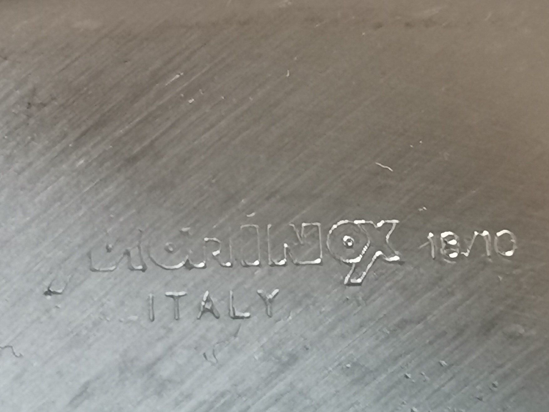 Piatti: MORINOX 8 Platzteller mit Goldrand + 8 Spitzendeko – Usato da Schaffhausen venduto da Restwert_SH 6
