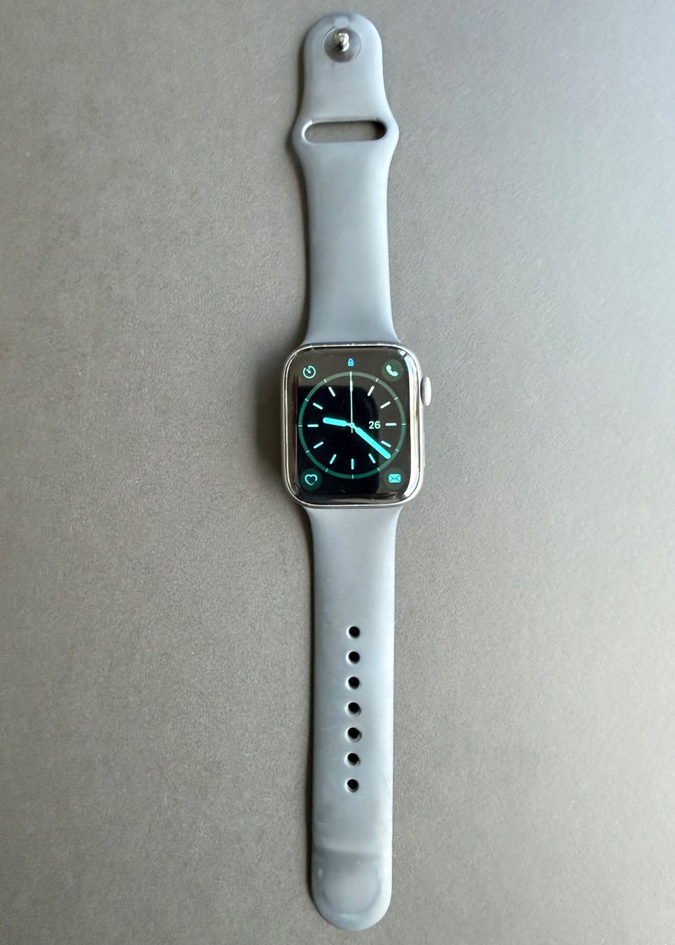 Apple Smartwatch: apple watch series 4 – Usato da Meilen venduto da Martin17
