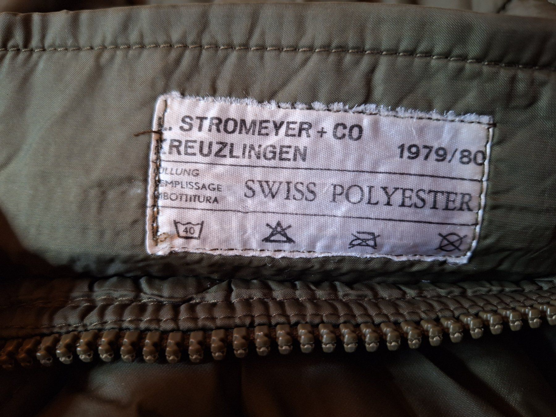 Schweizer Armee Sacchi a pelo: Schweizer Armee Schlafsack mit Aussenhülle – Usato da Steinen venduto da Cornel85 3