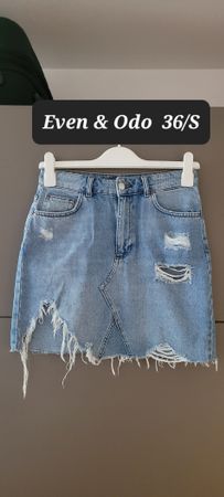 Jupe en jean Even & Odo taille 36/S déchirée used