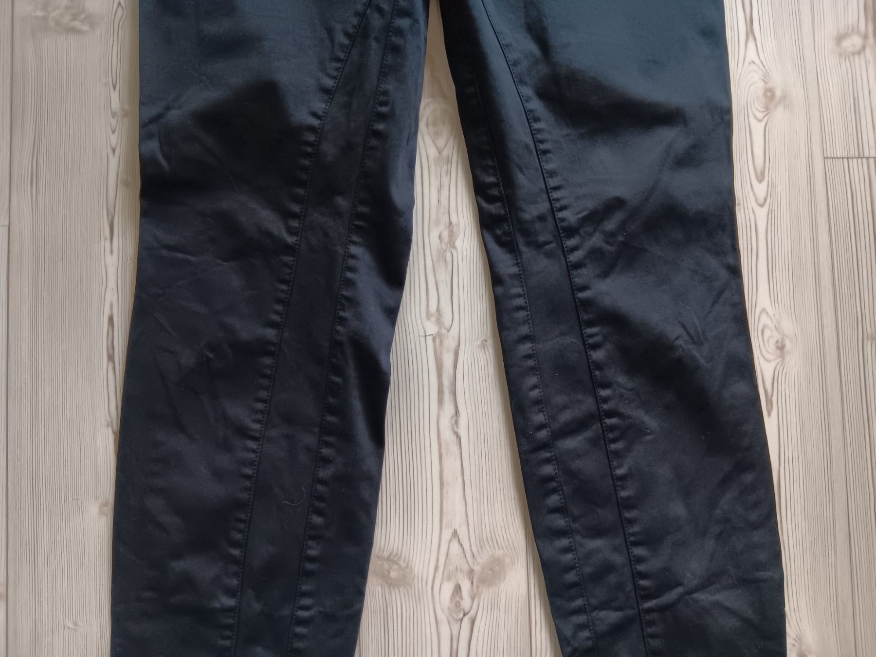 Hugo Boss Pantaloni: HUGO BOSS Pantalon / Hose taille / Grosse 38 – Usato da Cossonay-ville venduto da Super-Price-Quality 2