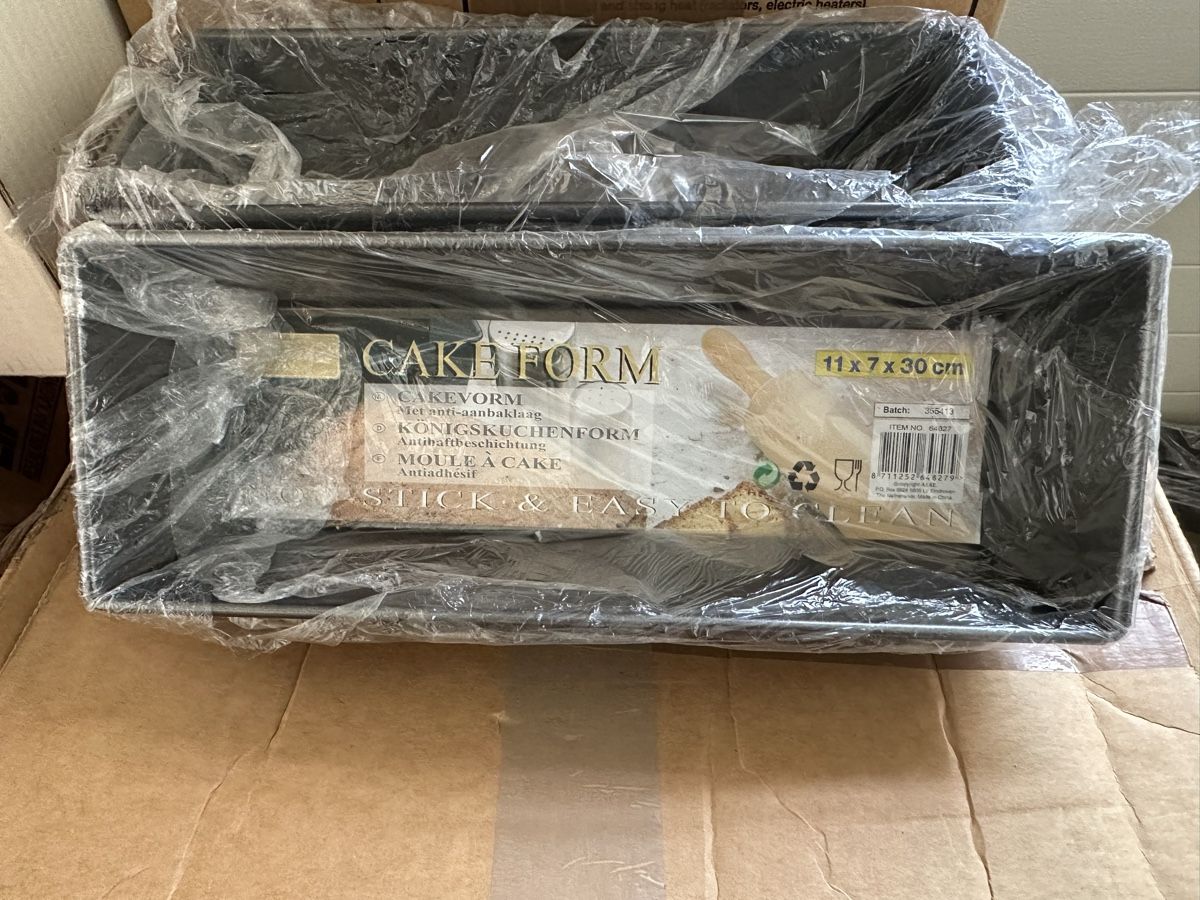 Teglie da forno: Königskuchenform 11x7x30 cm – Nuovo e nell'imballaggio originale da Frümsen venduto da Swissline90