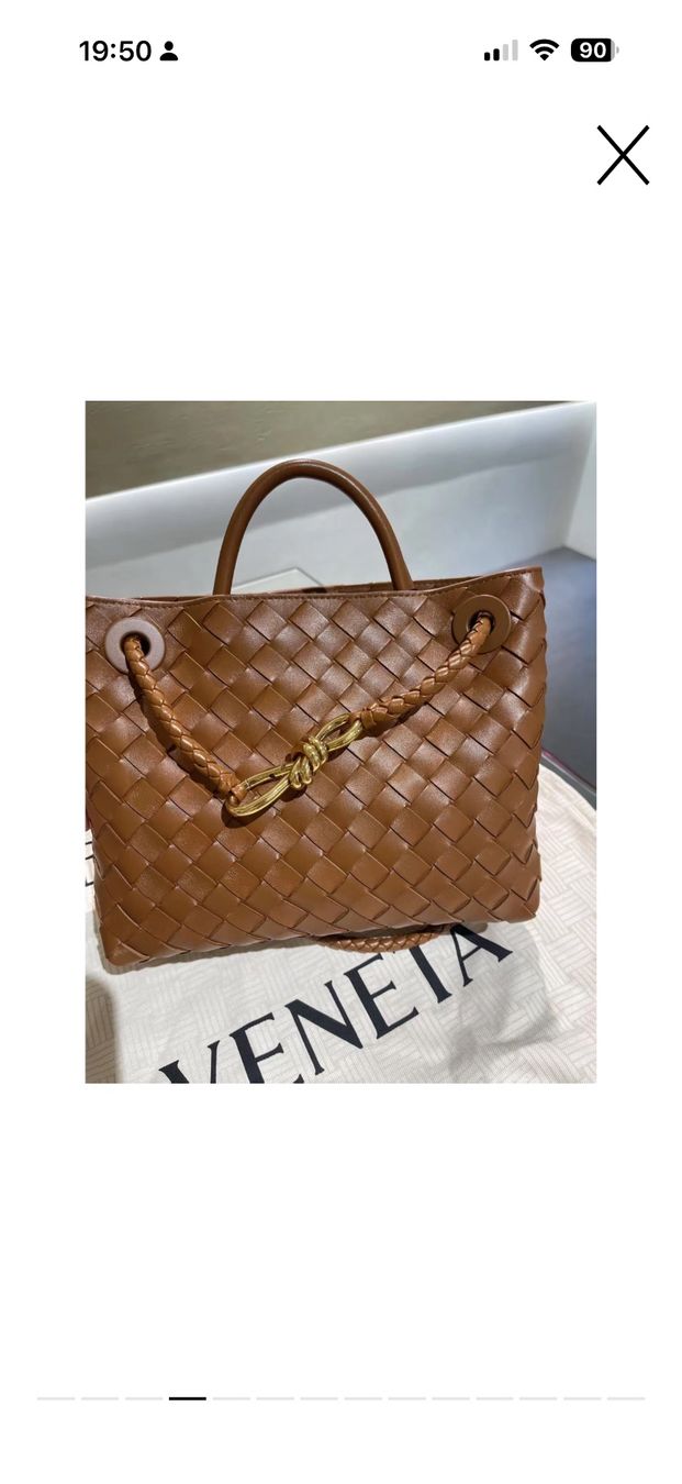 Bottega Veneta Borse: Andiamo Bag Small: Width: 25 cm/Height: 20 cm – Nuovo (secondo la descrizione) da Allschwil venduto da 197_r5w9 6