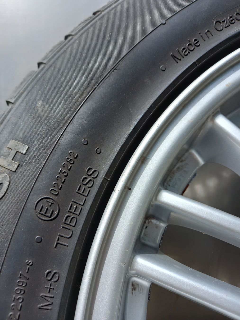 BMW Tutti pezzi di ricambio auto: BMW Felgen /Räder – Usato da Thayngen venduto da OLMIC 4