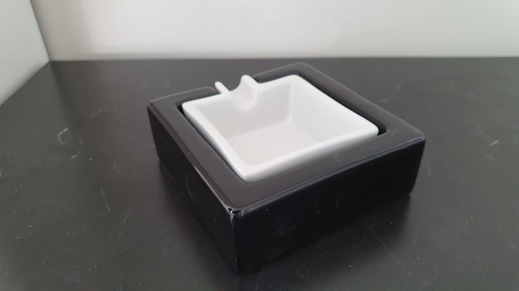 Portacenere: Aschenbecher / Design / Sammler – Usato da Glattfelden venduto da sessa123 3