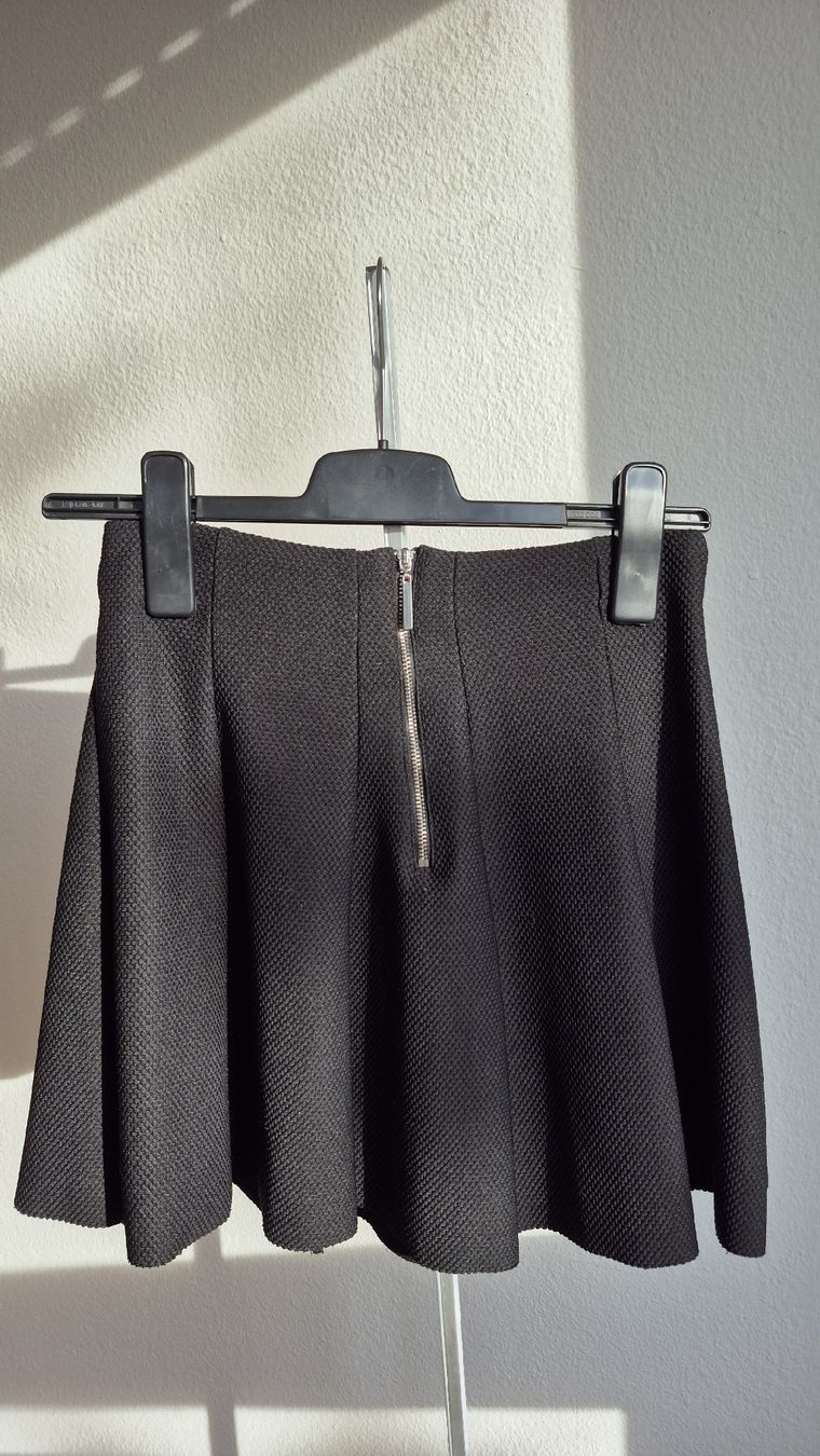 Tally Weijl Gonne: Mini-jupe noire – Nuovo (secondo la descrizione) da Villars-sur-Glâne venduto da ninisabri 2